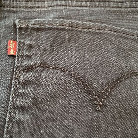 Levi’s NWOT Demi Curve Classic Slim Leg denim jeans 10/30 - Picture 8 of 9